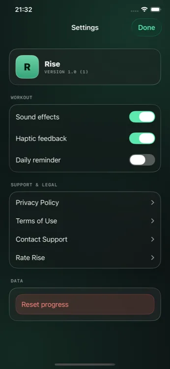 MaxPush settings screen showing sound and haptics toggles, support links and no account section
